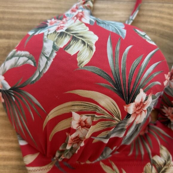 Women's 38 DD Wired Red Tropical Palm Floral Vacation Padded Bikini Swimsuit Top - Picture 2 of 3